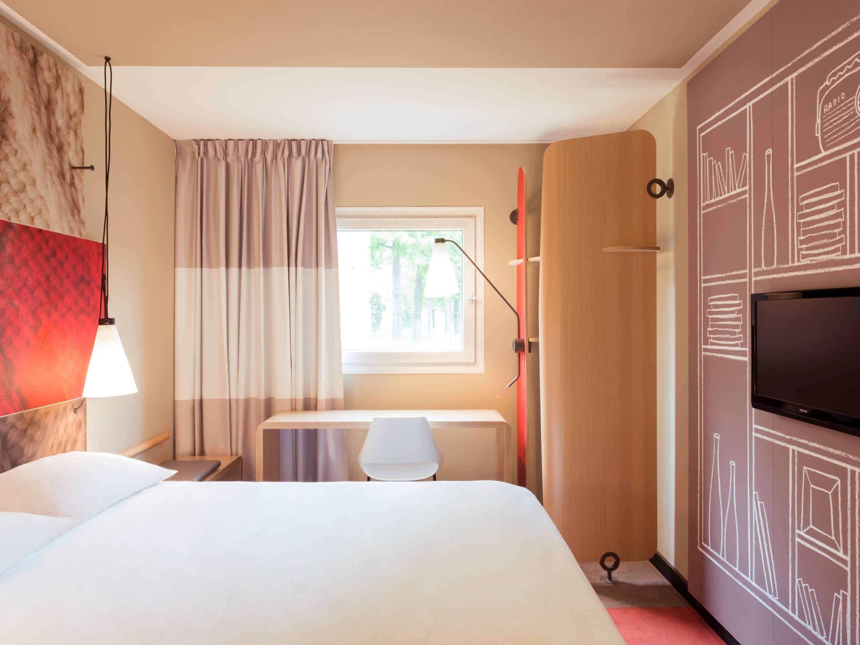 Ibis Budget Caen Porte De Bretagne Bretteville-sur-Odon Ngoại thất bức ảnh