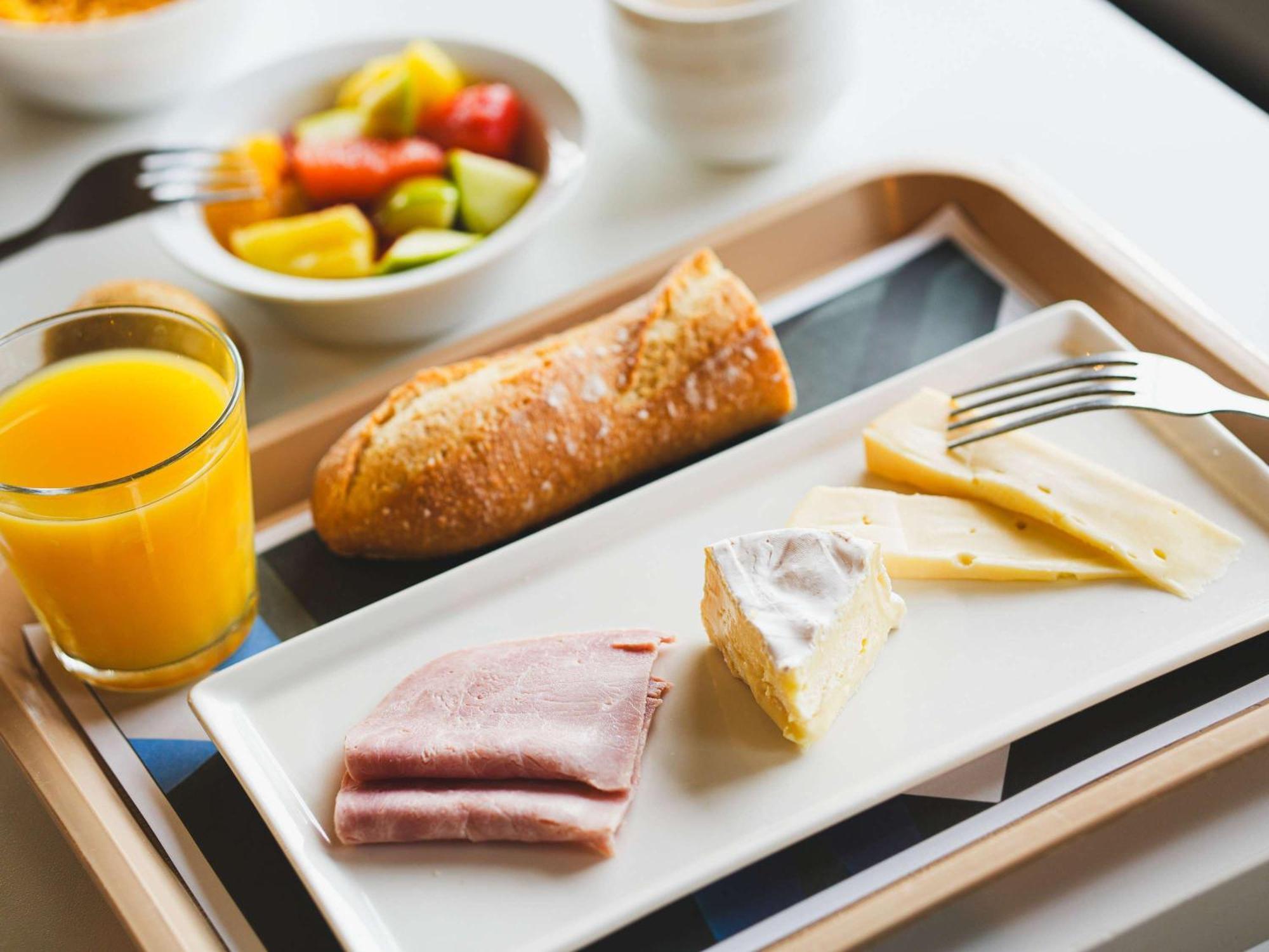 Ibis Budget Caen Porte De Bretagne Bretteville-sur-Odon Ngoại thất bức ảnh
