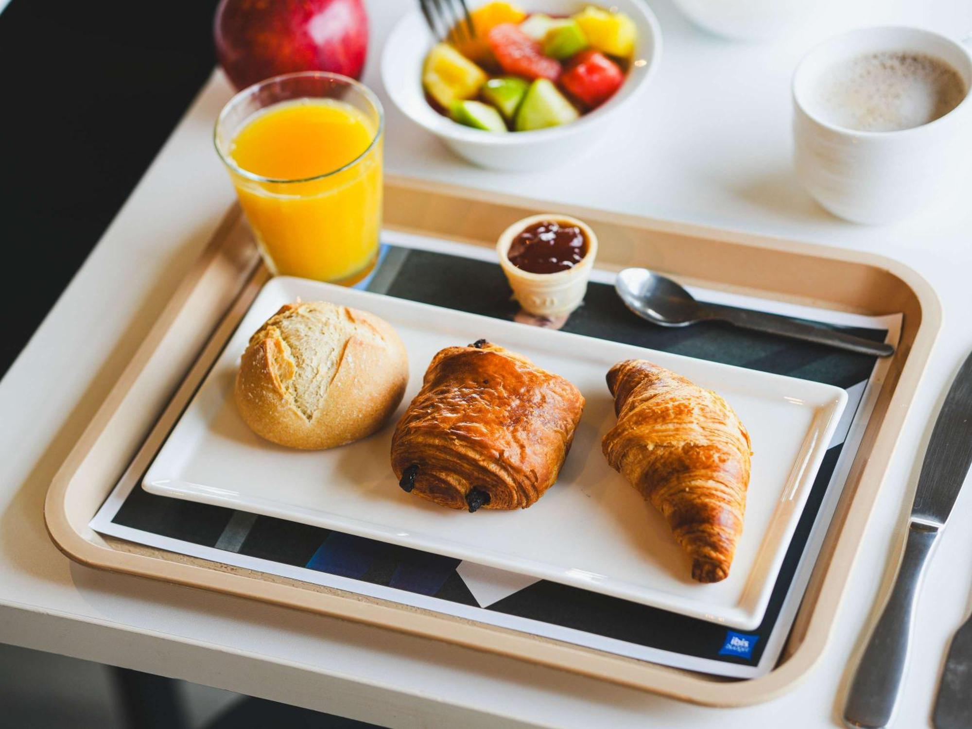 Ibis Budget Caen Porte De Bretagne Bretteville-sur-Odon Ngoại thất bức ảnh