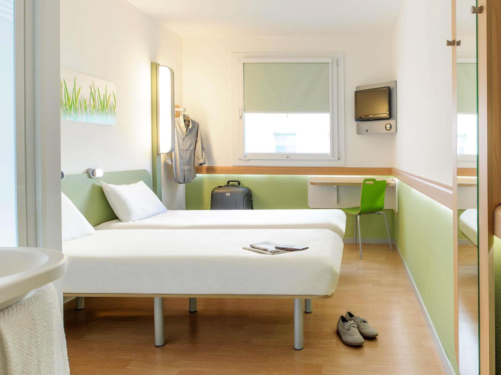 Ibis Budget Caen Porte De Bretagne Bretteville-sur-Odon Ngoại thất bức ảnh